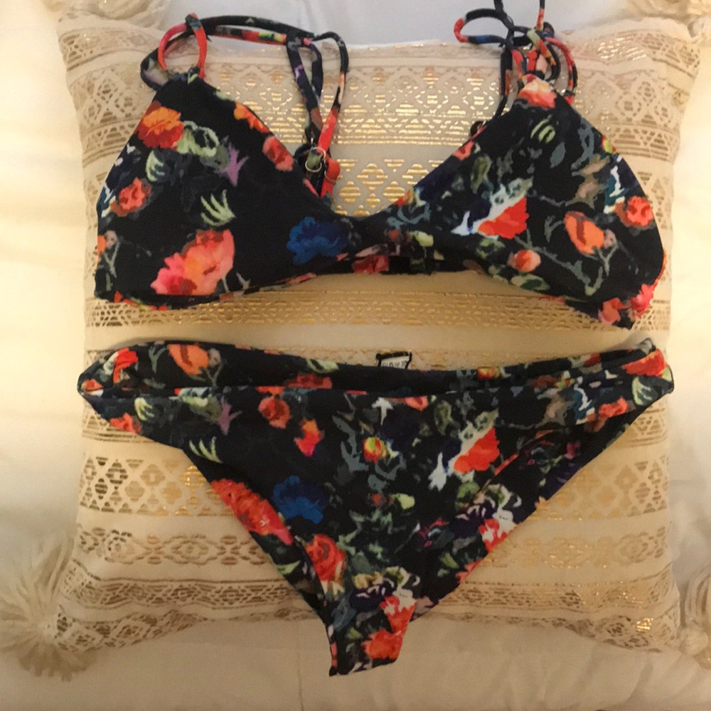 Black floral print bikini
